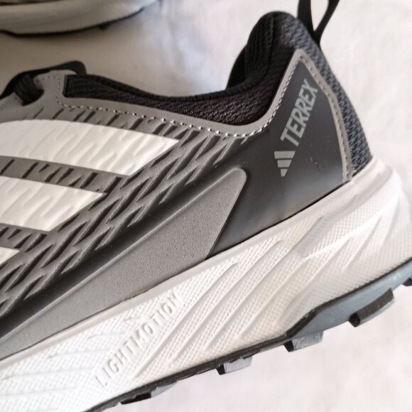 New Adidas Terrex Tracefinder Trail Running Shoes Women’s Size 10 NIB Hiking - Picture 7 of 13